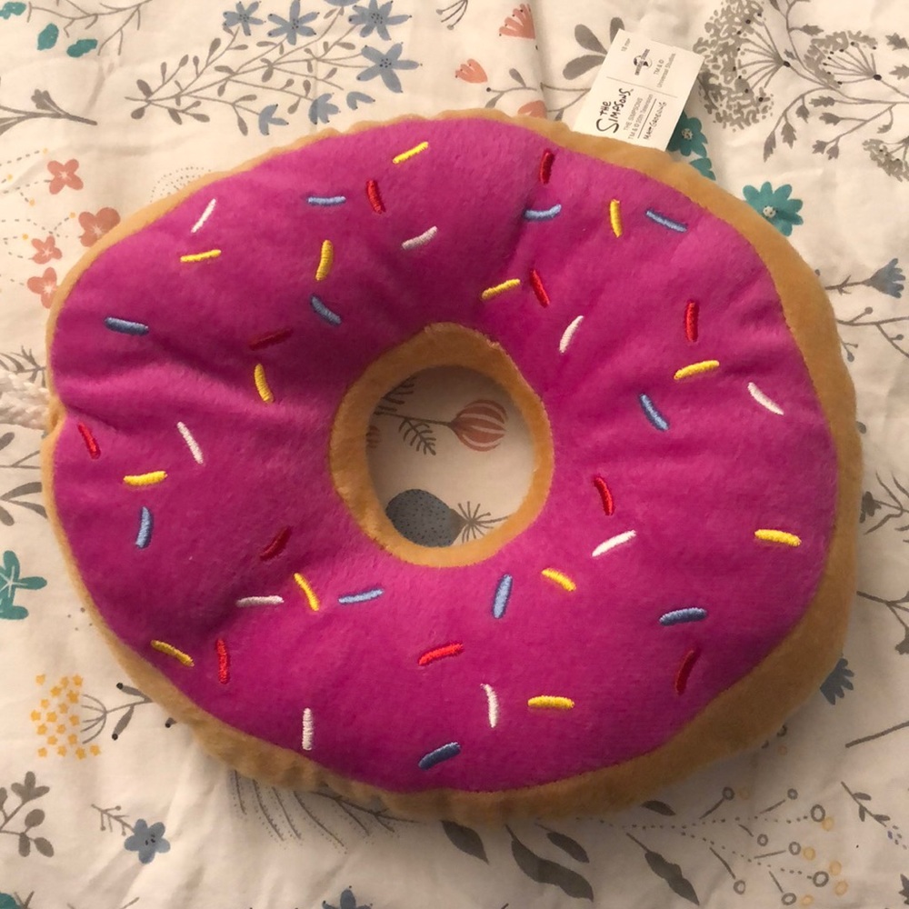 The Simpson Universal Studios Donut with sprinkles